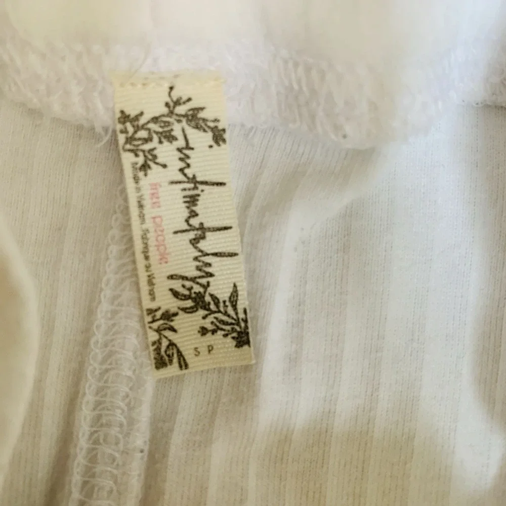 Free People The Rickie - Neck Top Womens SZ‎ - Small. (White)